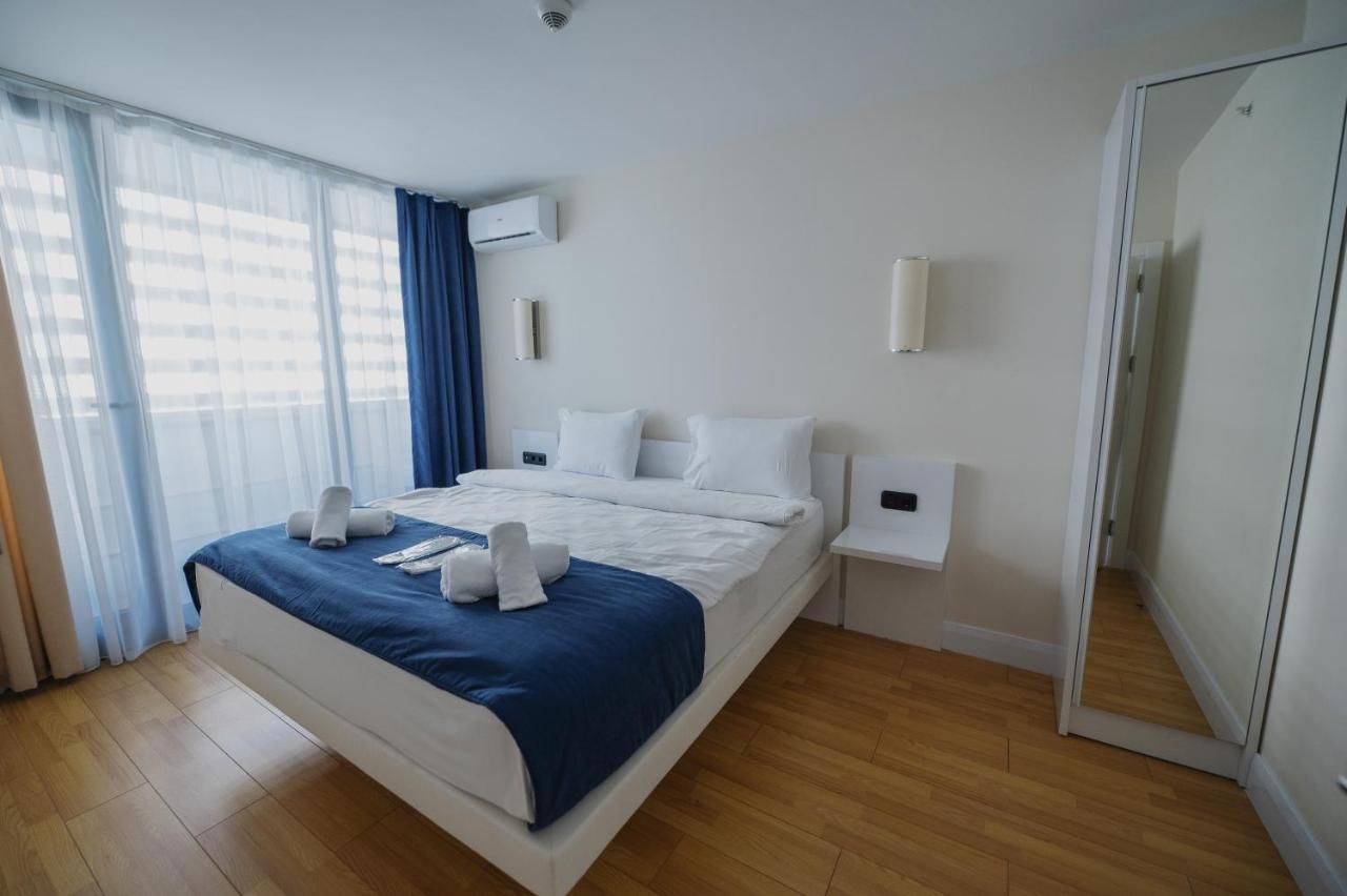 באטומי Blue Orbi City Hotel מראה חיצוני תמונה
